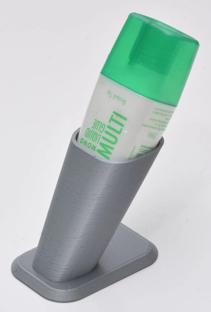 Tombow Halter JORI - praktischer Kleberständer