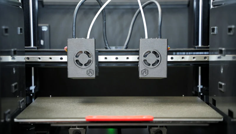Raise3D E3 3D-Drucker mit IDEX-Extruder