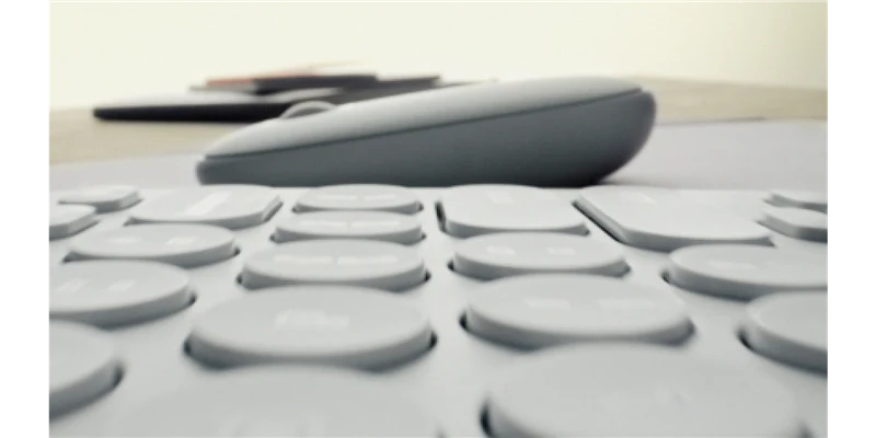 Logitech Pebble Keys 2 K380s - Tastatur Rose