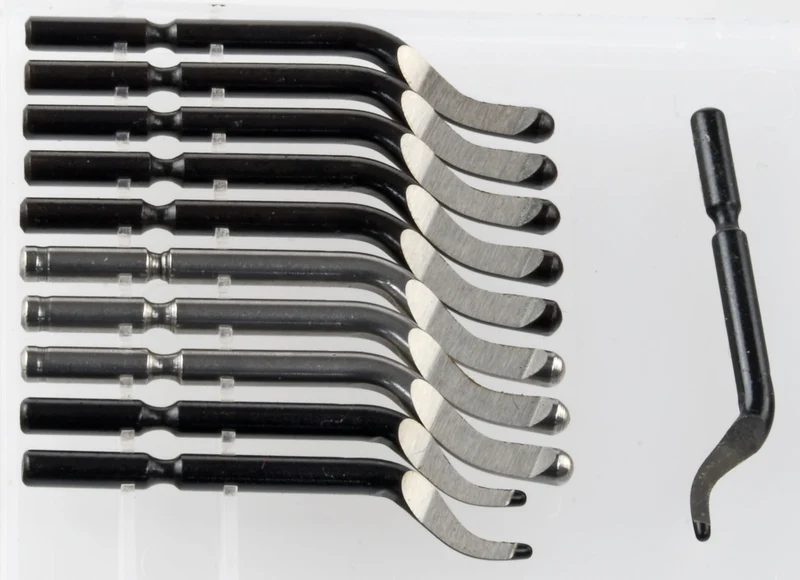 Entgratungswerkzeug-Set mit 11 Klingen