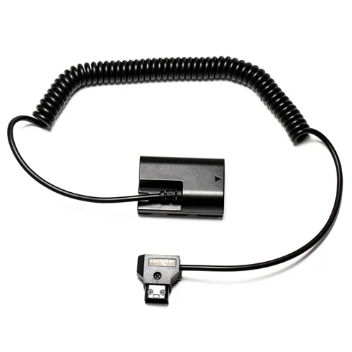 IndiPro Coiled D-Tap auf Canon LP-E6 Type Dummy Akku
