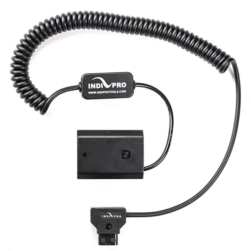 IndiPro Coiled D-Tap auf Sony a7 III (NP-FZ100) Type Dummy Akku (24-36")
