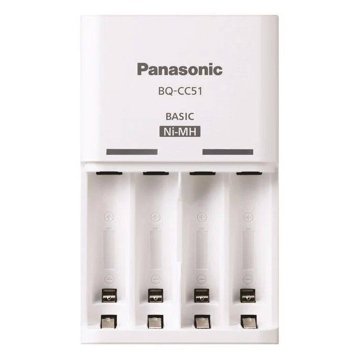 Panasonic Eneloop Ladegerät CC51 + 4x AA 2000mAh