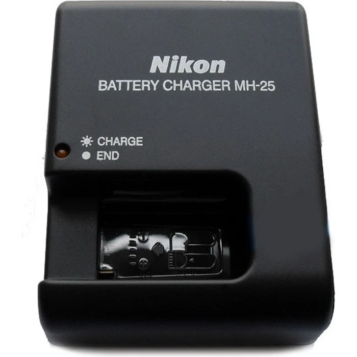 Nikon MH-25a Akkuladegerät für den EN-EL15