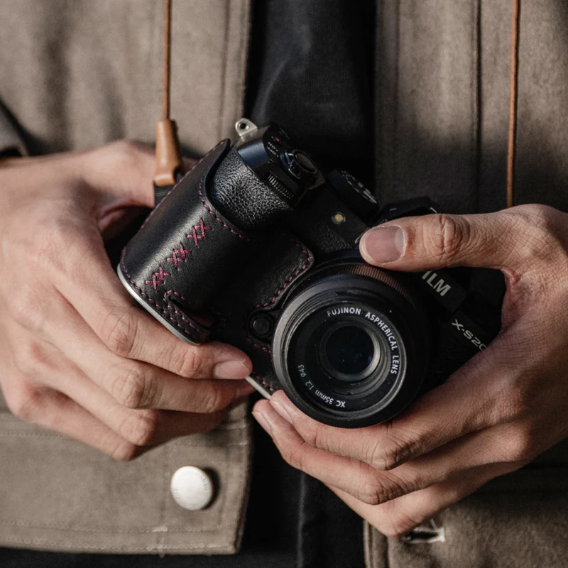 PGYTECH Leather Kamera Schutzhülle für Fujifilm X-S20 – Midnight Black
