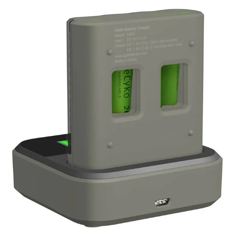GP M451 USB-Ladegerät + 4x ReCyko AA 2600mAh-Akkus + Dockingstation