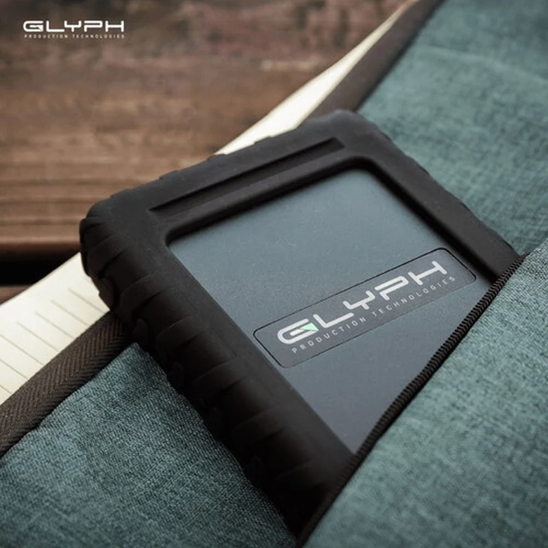 Glyph Blackbox Plus SSD U.2 7.6TB PRO, USB-C(3.2, Gen2), externe Stromversorgung