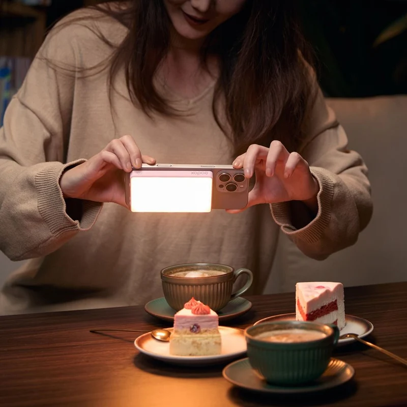 Godox MA5R Mobile Power Bank & RGB LED Licht grün