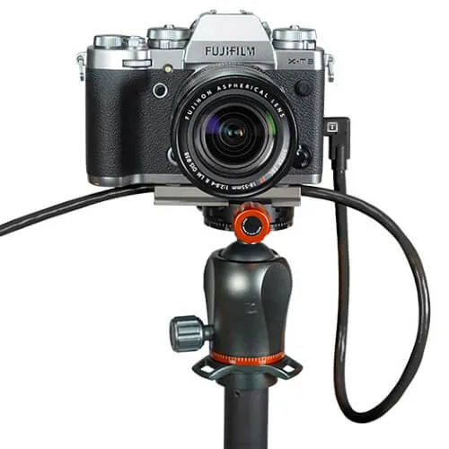 Tether Tools TetherPro USB-C to USB-C Right Angle - black